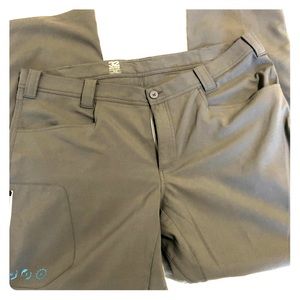 32 Bridge by Luke Bryan performance pants 40 / 32